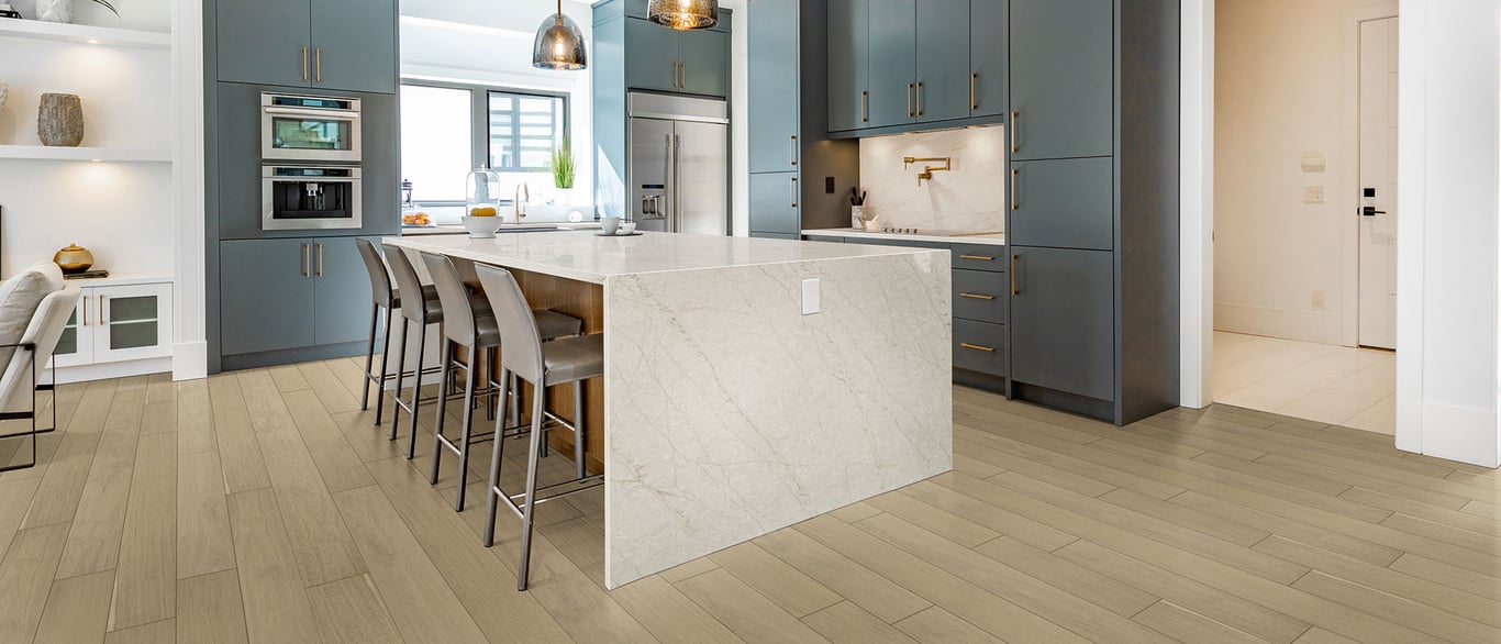 Lumataj Quartz Countertop in Kitchen Island