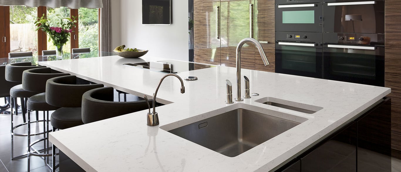 New Carrara Marmi Quartz Countertop in Kitchen Island