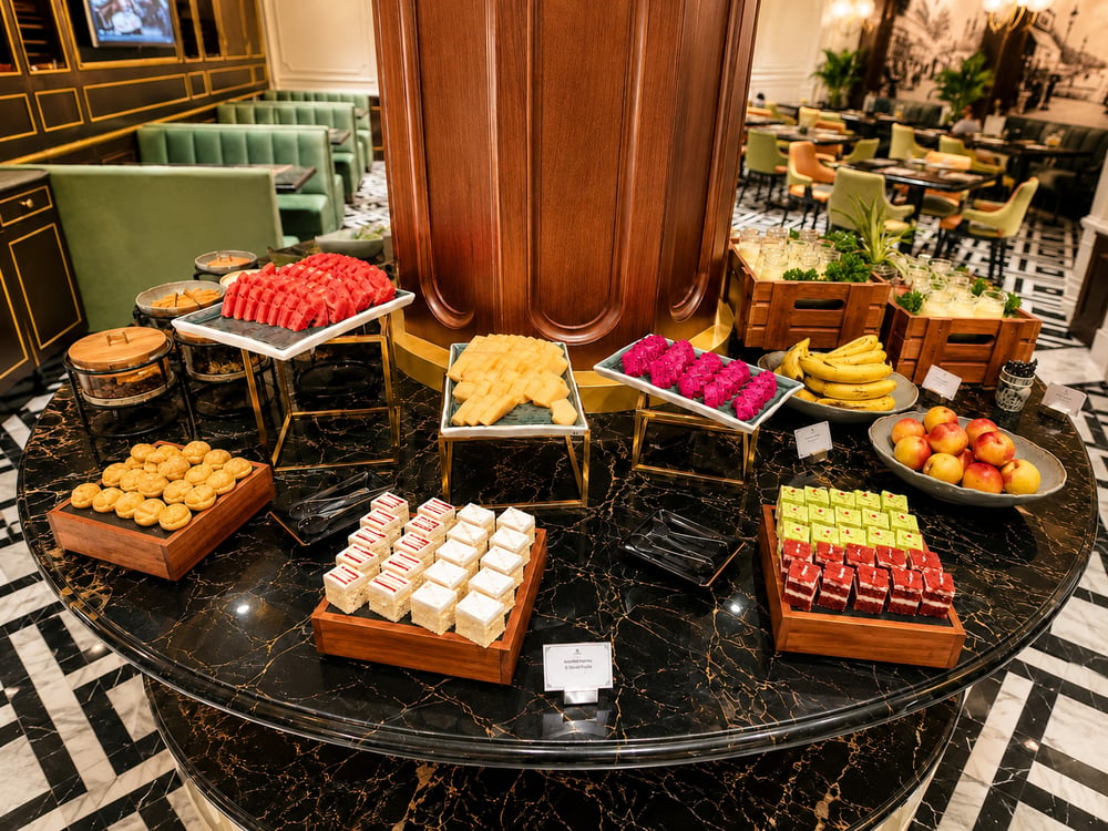 Fruit and pastries — Lumé · Classyc Hàng Buồm