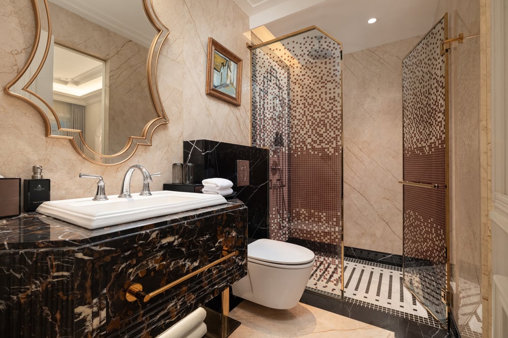 Bathroom — Premium Double room · Classyc Hàng Buồm