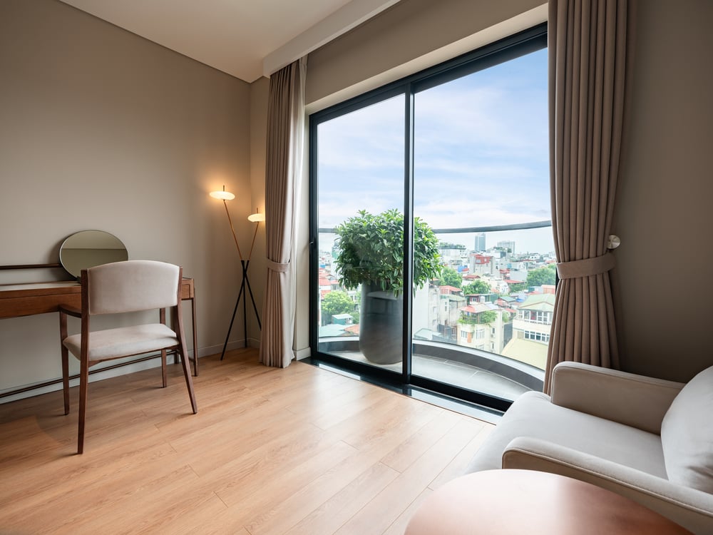 Grand Suite Balcony (Double) — Classyc Hàng Thùng