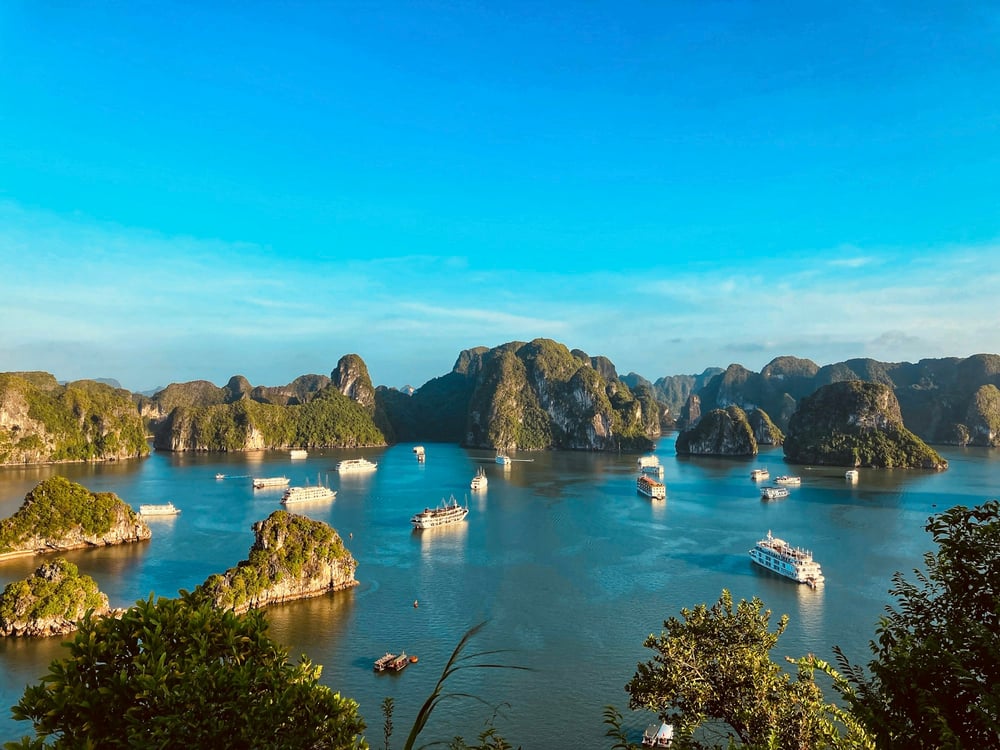 Halong Getaway — 3 days 2 nights