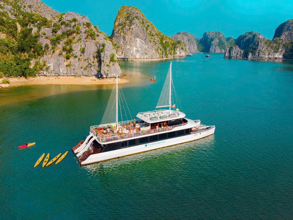 Halong Day Cruise