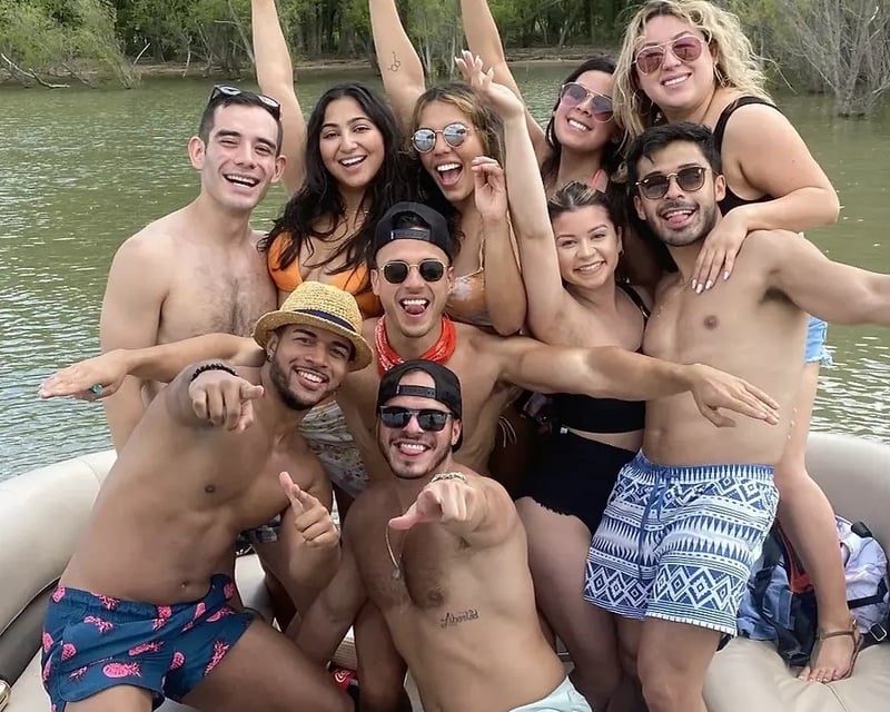 Private Captained Boat Charter on Lake Lewisville