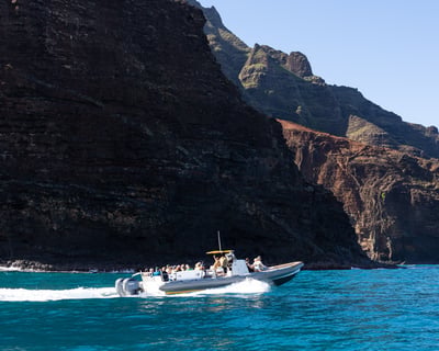 4-Hour Nā Pali Coast Snorkel Raft Tour From Hanalei