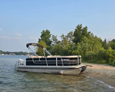 90HP Pontoon Boat Rental in Traverse City