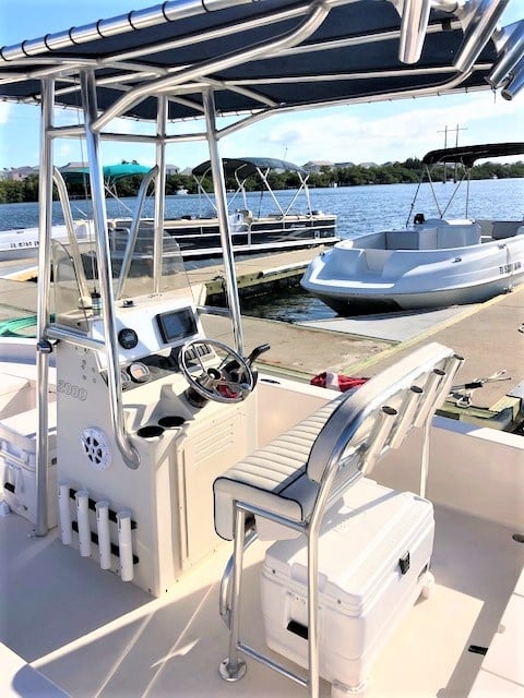 21' Backcountry Boat Rental in Key West