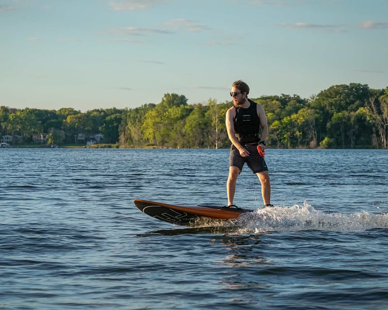 Electric Surfboard Rental in Miami Beach