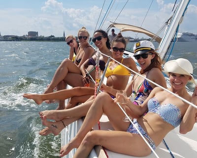 Sail Charleston Harbor on a 2-Hour Private Charter