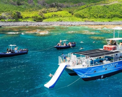 Na Pali Coast Scenic & Snorkel Power Catamaran Cruise