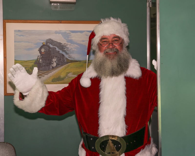 Premium Santa Express Train at Kentucky Railway Museum