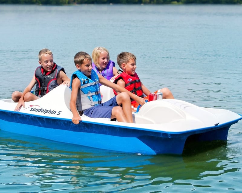 Paddleboat Rental on Brantingham Lake with Lake Delivery