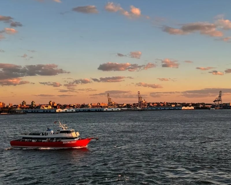 Statue of Liberty Sunset Cruise in New York City