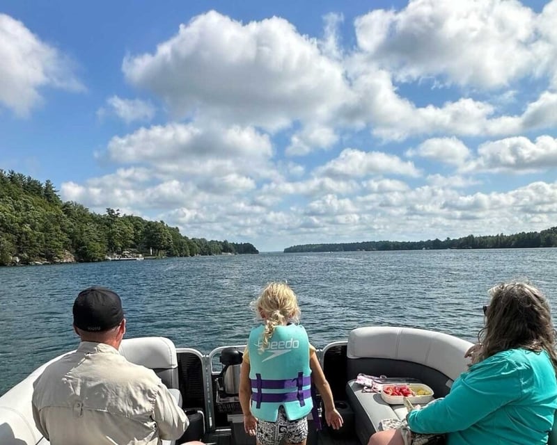 Private Thousand Islands Boat Tour from Alexandria Bay