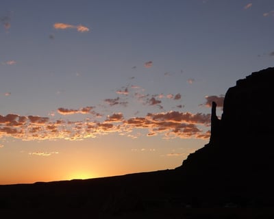 Monument Valley Sunrise Guided Tour