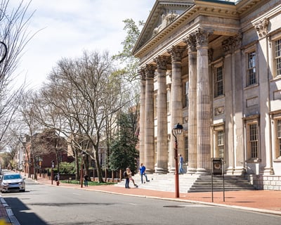 Explore Philadelphia With a Custom Step-On Guided Tour