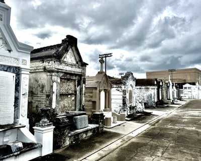 Explore New Orleans Cemetery Driving Tour
