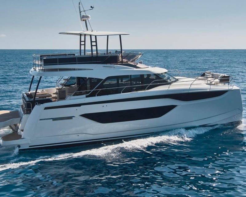 Private Half-Day Luxury Yacht Charter in Sarasota