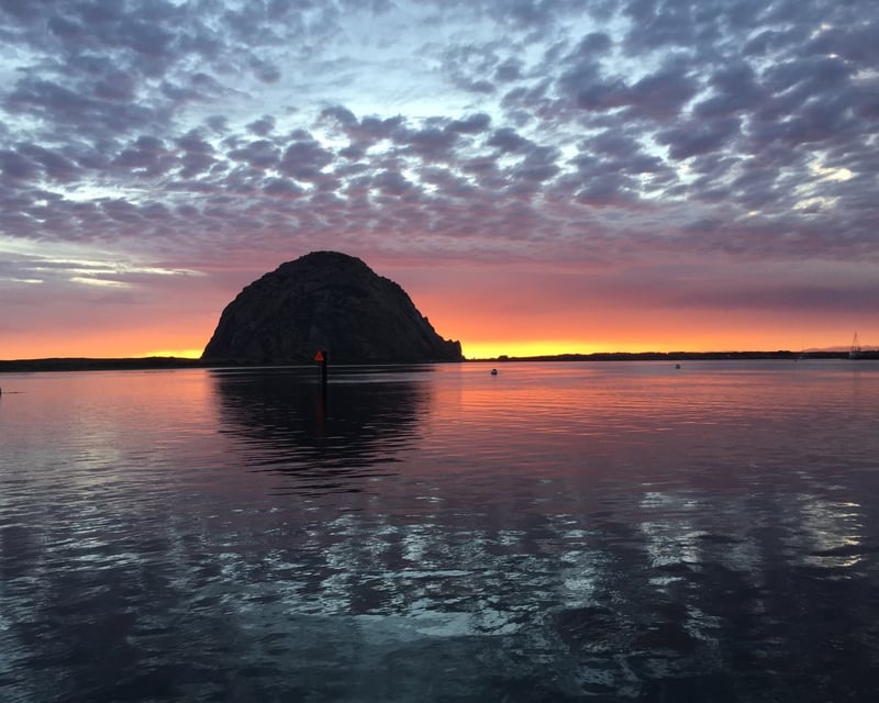 Private Sunset Tiki Cocktail Cruise in Morro Bay