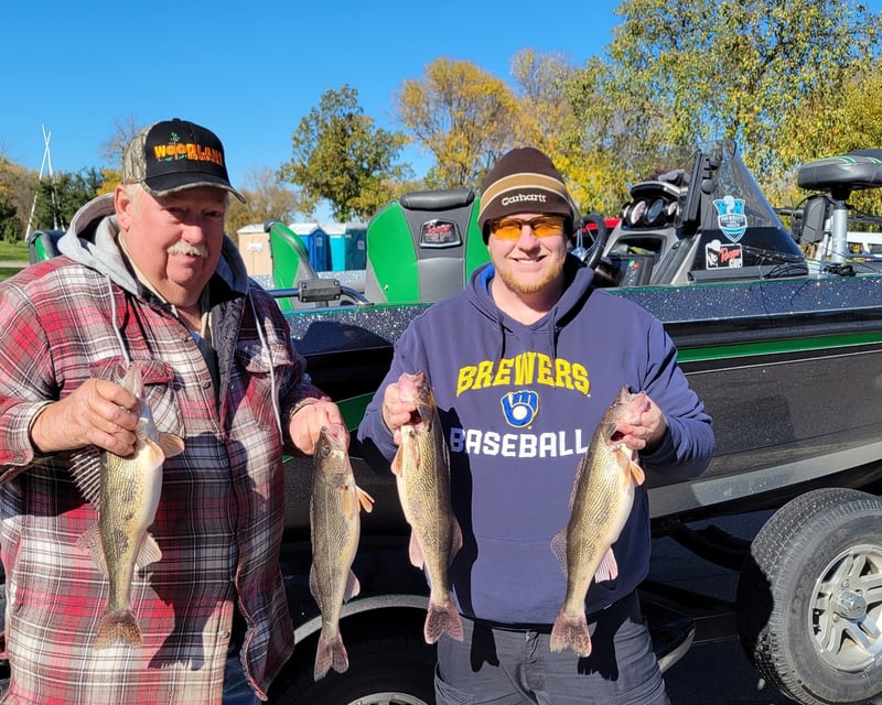 Upper Mississippi Guided Fishing Trip