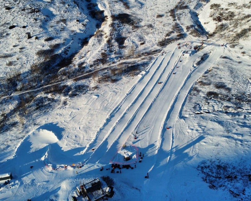 Guided Arctic Valley Snow Tubing Tour from Anchorage