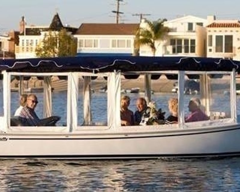 18' Enclosed Electric Boat Rental in Newport Beach