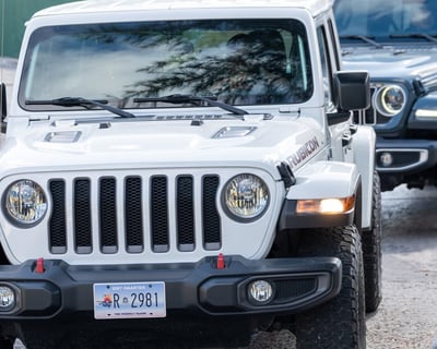Jeep Wrangler Rental in Sint Maarten