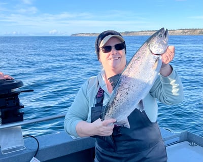 8-Hour Salmon Fishing Trip in Homer