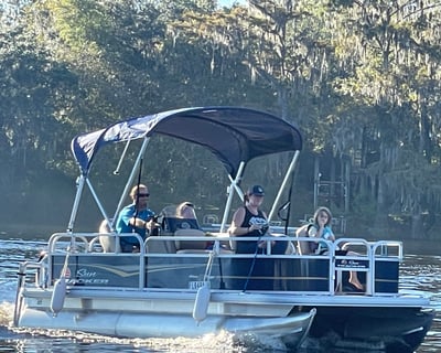 Suwannee River 6-Hour Pontoon Boat Rental