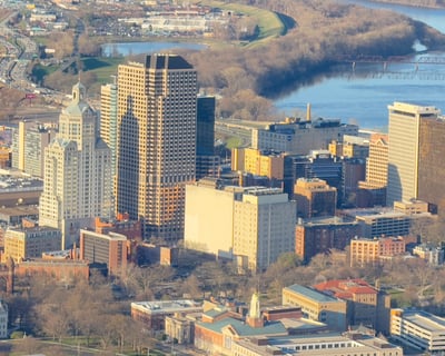 45-Minute Guided Helicopter Tour of Hartford