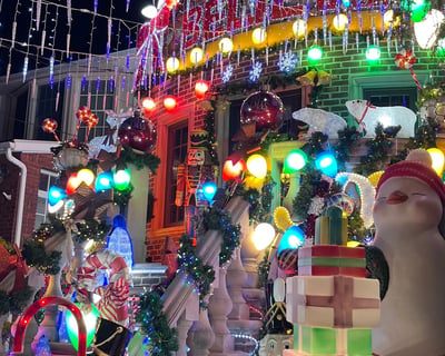 Brooklyn Christmas Lights Guided Tour