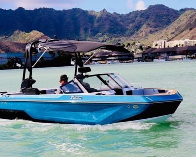 20-Minute Boat Ride in Hawaii Kai