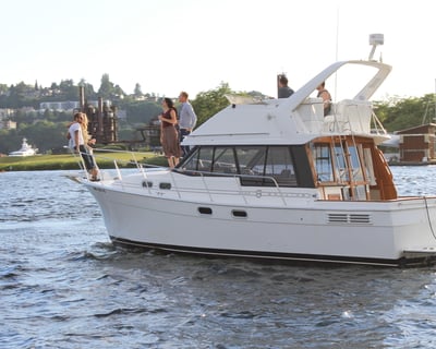 Cruise Lake Union on a 1-Hour Sightseeing Tour
