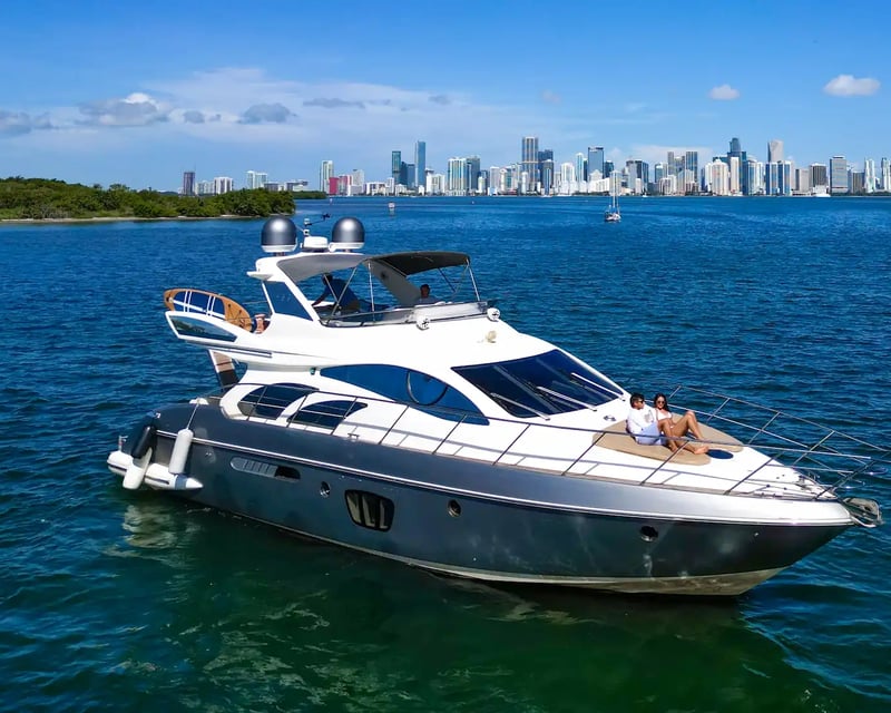Private 57' Luxury Yacht Charter in Miami