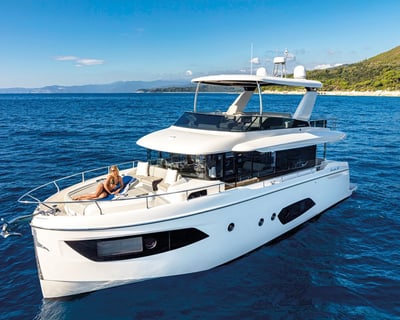 Sarasota 52' Yacht Charter