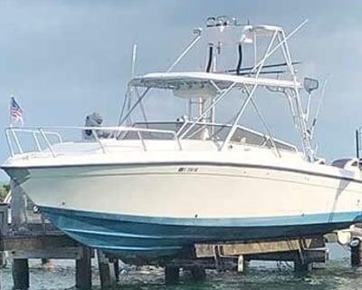 35' Fishing Charter in Marathon