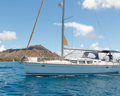 Waikiki Friday Fireworks Sailing Charter