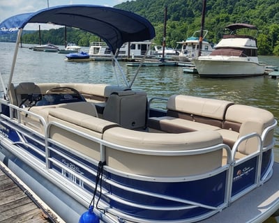 Pittsburgh 10-Person Pontoon Rental