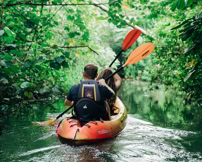 Rainforest Kayak Tour in Kahana Valley, Kailua