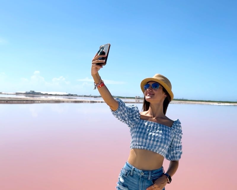 Las Coloradas Pink Lakes & Rio Lagartos Day Trip from Cancun