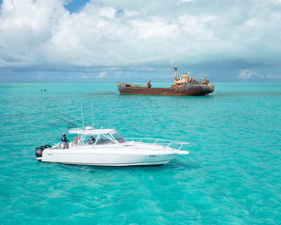 Pirate Cave Cruise in Providenciales