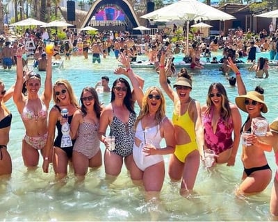 Las Vegas Pool Party Crawl With Party Bus