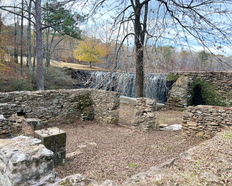 The Walking Dead & Lawless Filming Location Tour in Gay, GA