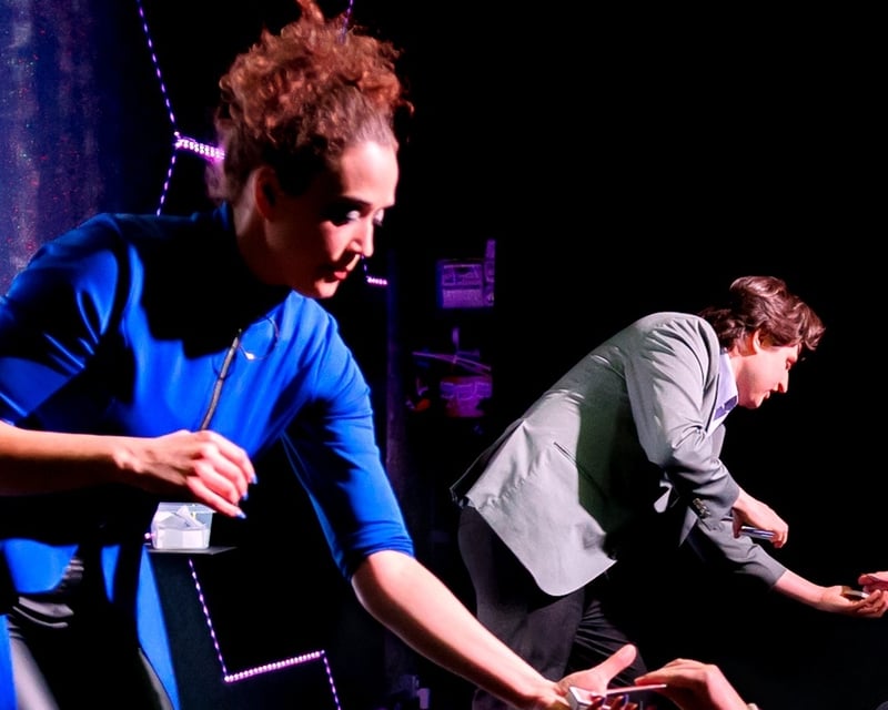 Retro-Futuristic Magic & Mind Reading Show in Chicago