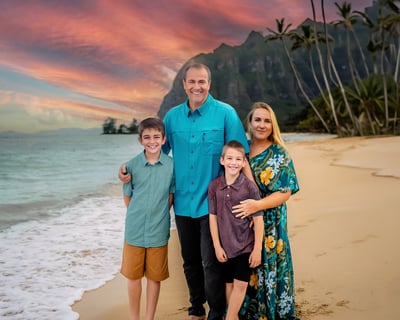 Maui Professional Photographer for Couples and Families