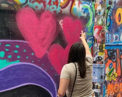 Food & Mural Arts Walking Tour in Central Square