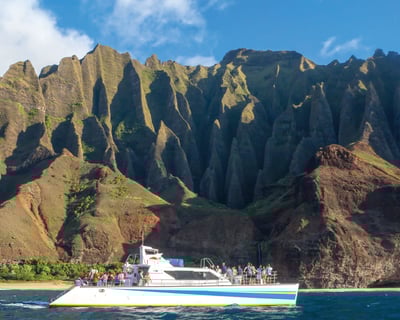 Napali Coast Snorkel Sail with Lunch