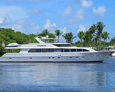 4-Hour Private Yacht Charter in Sarasota