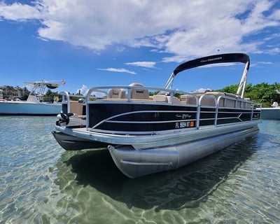 Miami 24' Pontoon Boat Rental