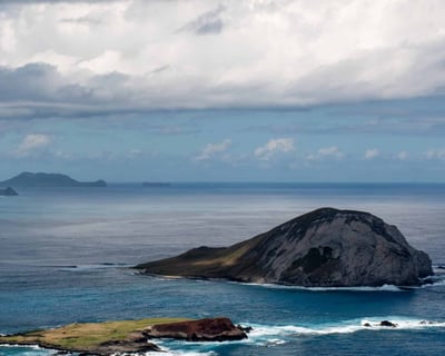 Guided Oahu Half Circle Island Tour